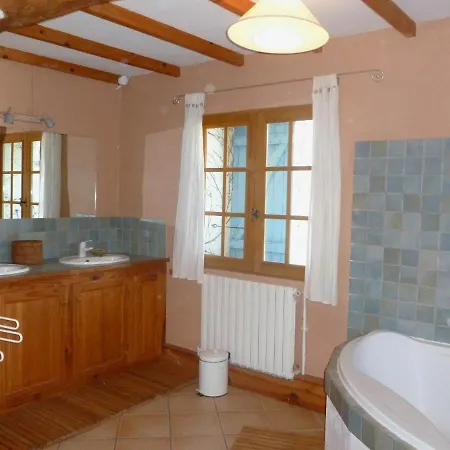 Nocleg ze śniadaniem Belles D'hote, Spacieuses Et Paisibles, En Pays De Forcalquier Saint-Étienne-les-Orgues