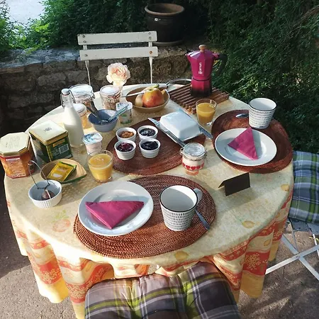 Alojamento de Acomodação e Pequeno-almoço Belles D'hôte, Spacieuses Et Paisibles, En Pays De Forcalquier 3*