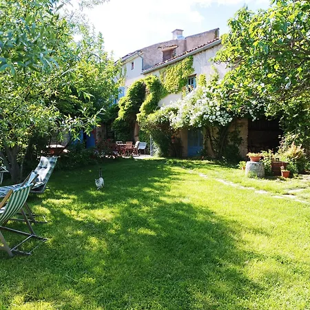 לינה וארוחת בוקר Belles D'hote, Spacieuses Et Paisibles, En Pays De Forcalquier