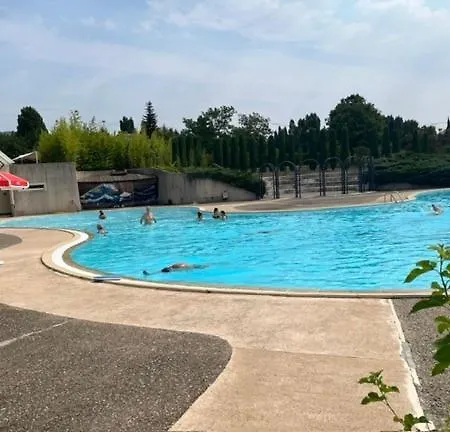Belles D'hote, Spacieuses Et Paisibles, En Pays De Forcalquier לינה וארוחת בוקר