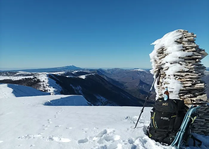 Bed & Breakfast Belles D'hote, Spacieuses Et Paisibles, En Pays De Forcalquier 3*